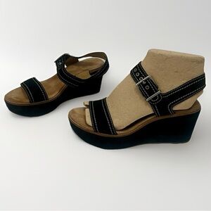 Clarks Artisan Aisley Orchid Wedge Sandals Womens Sz 8.5 Black Suede Boho Comfy